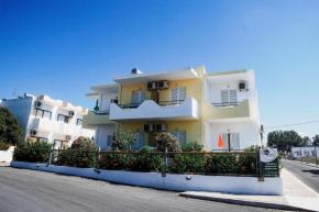 Yiannis Apartments